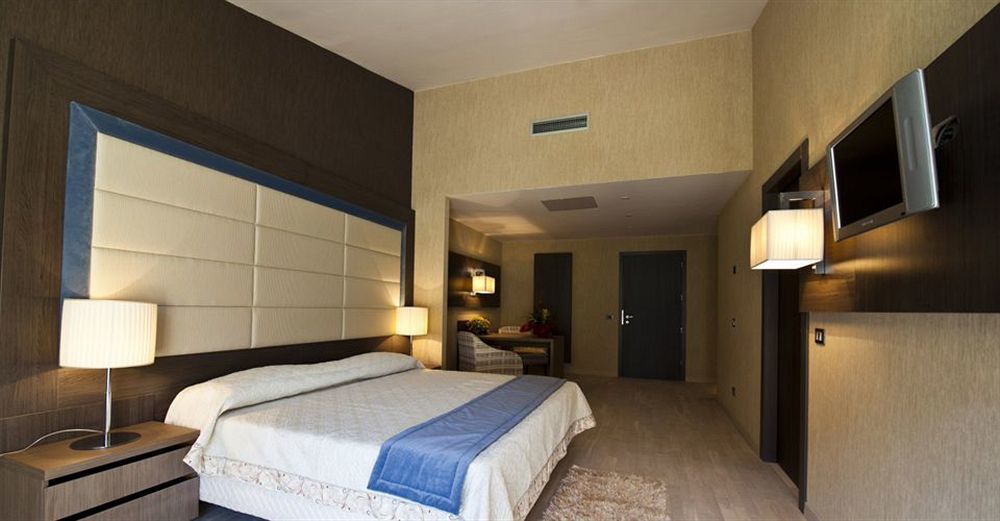 San Donato Golf Resort & Spa Santi Eksteriør billede